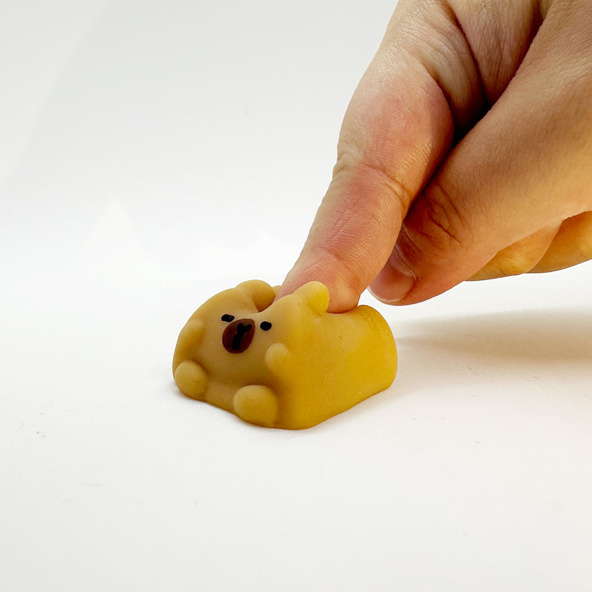 Pocket SquishMates - Capybara in 50mm capsule