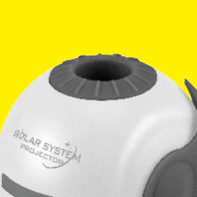 Solar system projector with 4 image disc