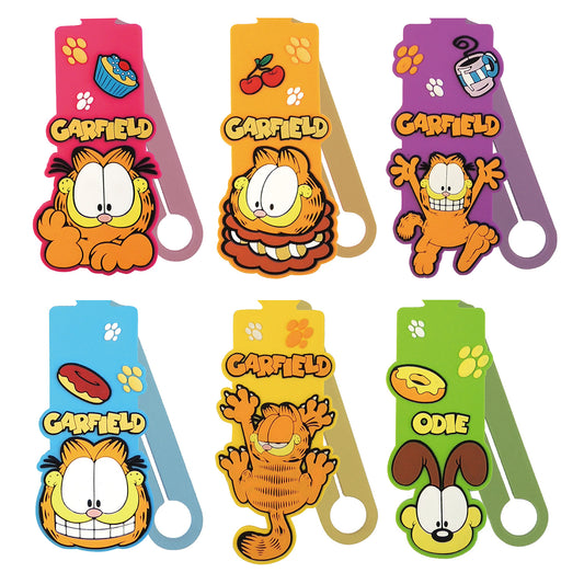 Garfield Luggage Tag in 65mm capsule