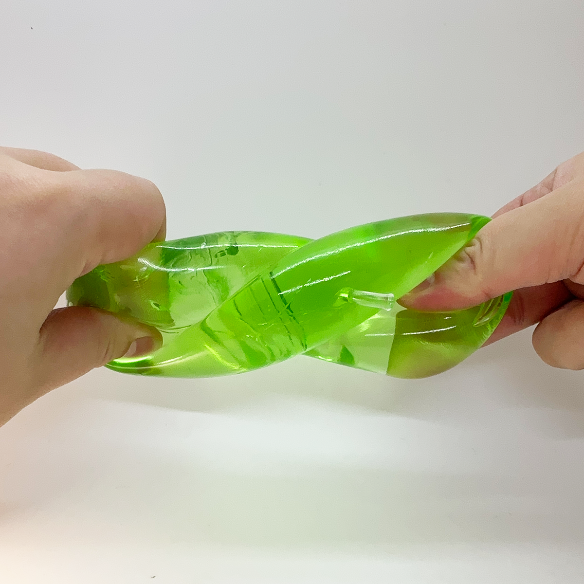 [Pre-order Sep.2026 arrival] Gummy Feel Malty Squish Apple w/box (2 color)