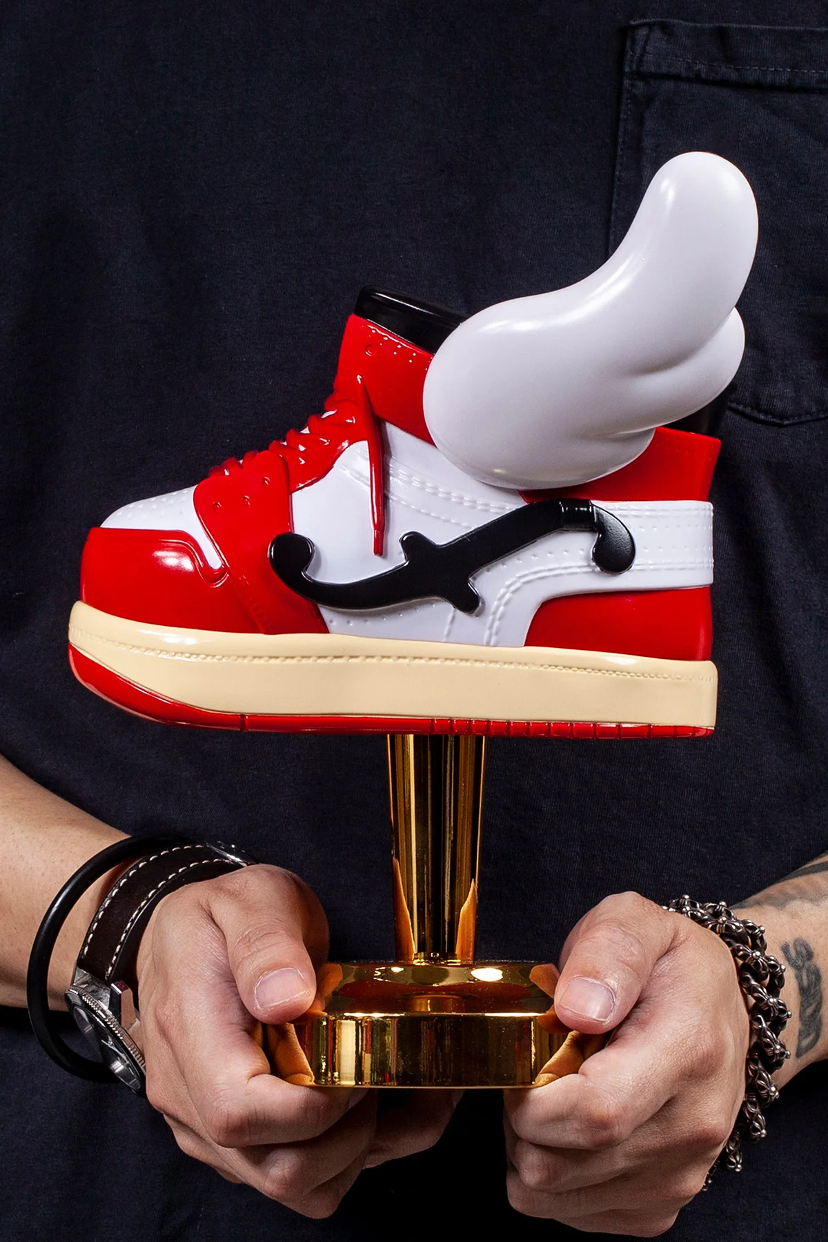 FOOLS ESSENTIALS NIGHT LIGHT LEGEND ONE